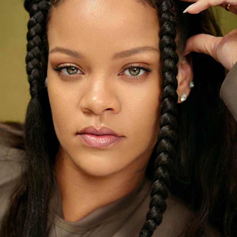 *PREORDEN: Eaze Drop Stick Blur + Smooth Tint Stick Foundation - Fenty Beauty by Rihanna / base en barra