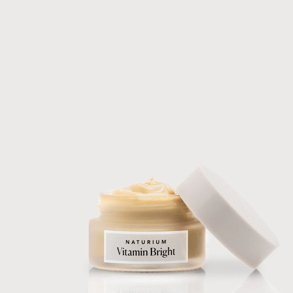 *PREORDEN: Vitamin Bright Illuminating Eye Cream - Naturium / Crema nutritiva para el contorno de ojos