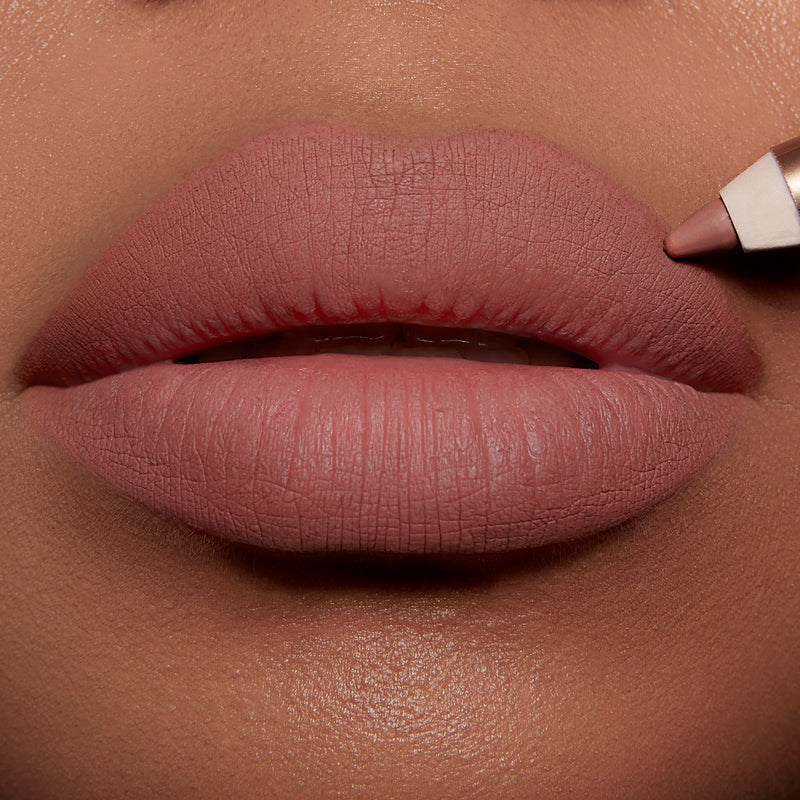 Lip Cheat Lip Liner - Charlotte Tilbury / Delineador de labios
