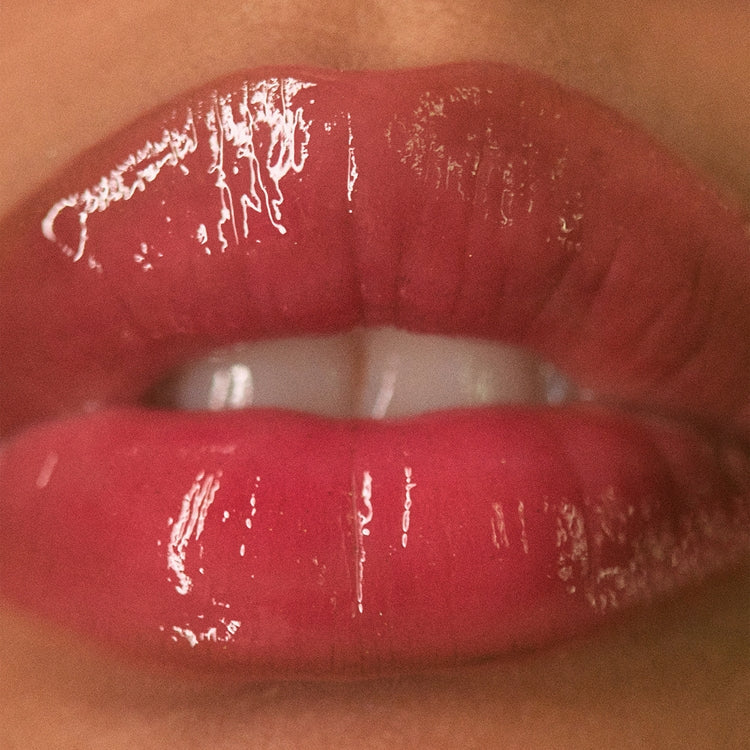 Wizard Of Oz Transformative Lip Tint - Kylie Cosmetics / Tinta para labios que cambia de color.