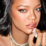 *PREORDEN: Slip Shine Sheer Shiny Lipstick - Fenty Beauty by Rihanna / Labial nutritivo