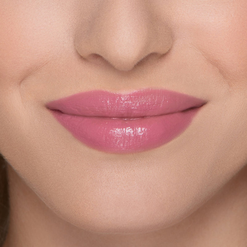 Too Femme Heart Core Lipstick - Too Faced / Lápiz labial hidratante con color